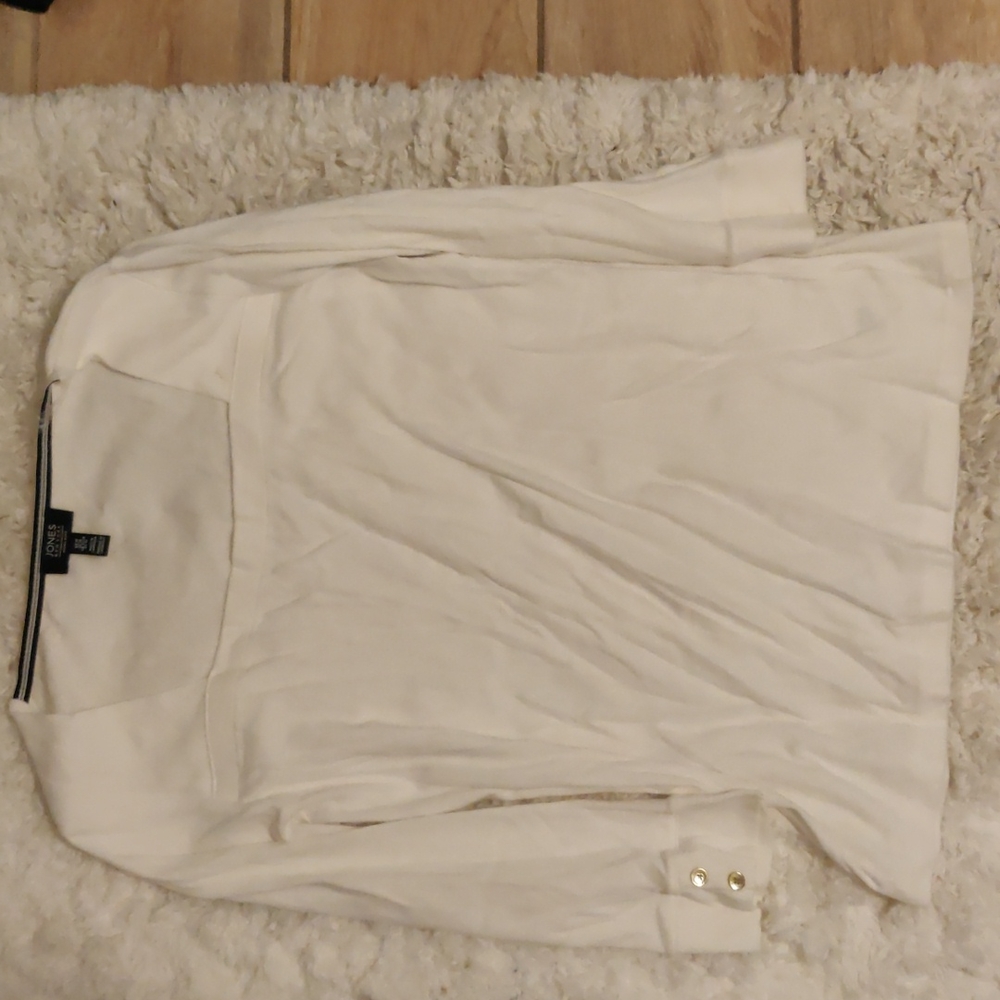 3/4 sleeve shirt